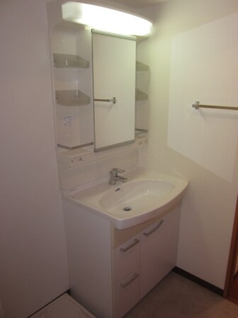 ルミエール妙蓮寺IIの物件内観写真